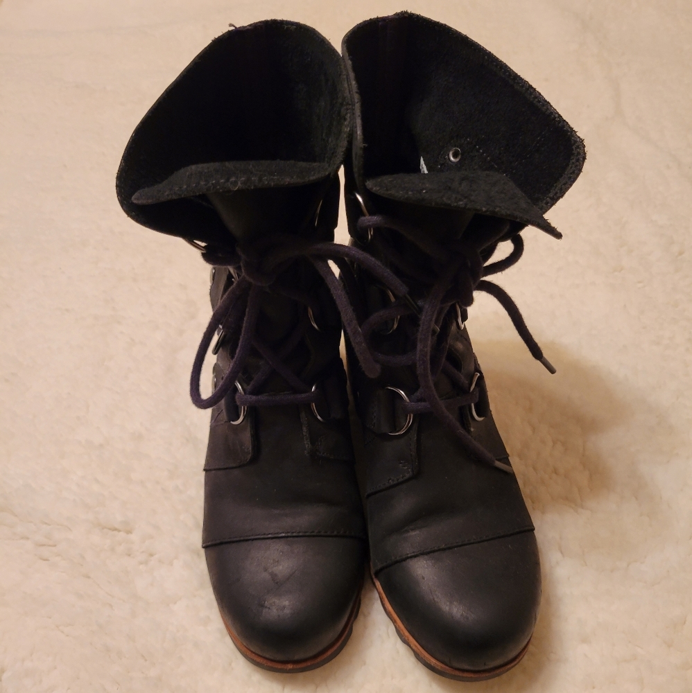 Sorel Joan of Arc black wedge booties